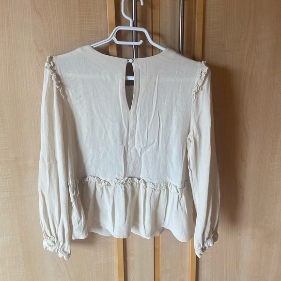 Talula Cream Ruffle Long Sleeve Blouse – Size M, 100% Rayon - Picture 3 of 7